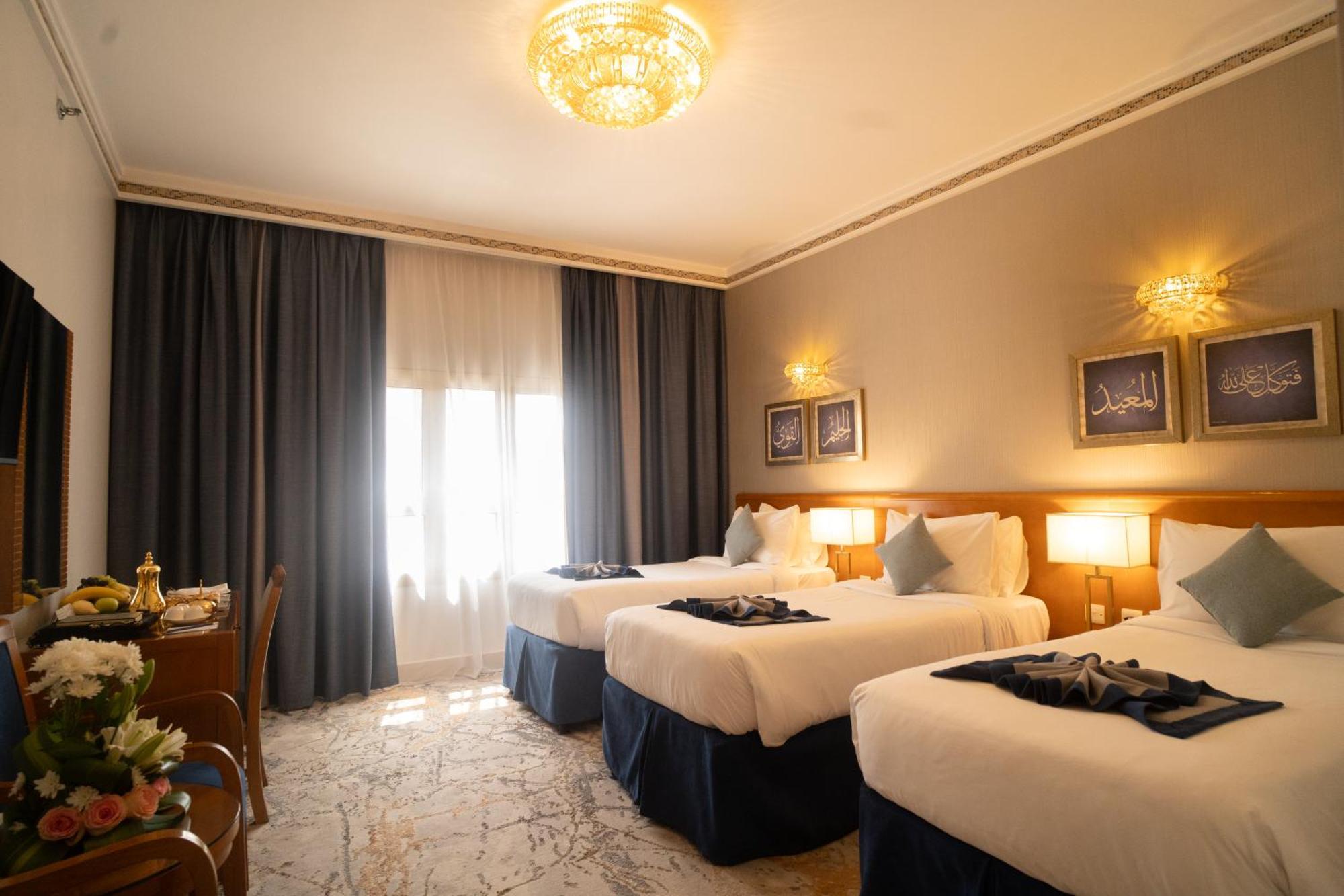 Emaar Grand Hotel La Meca Exterior foto A room at the hotel